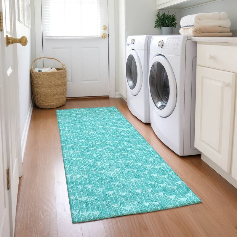 Machine Washable Indoor/ Outdoor Arrows Chantille Rug - Teal - 2'3" x 7'6"