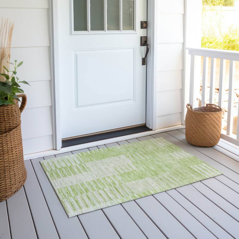 Machine Washable Indoor/ Outdoor Chantille Geometric Contemporary Rug