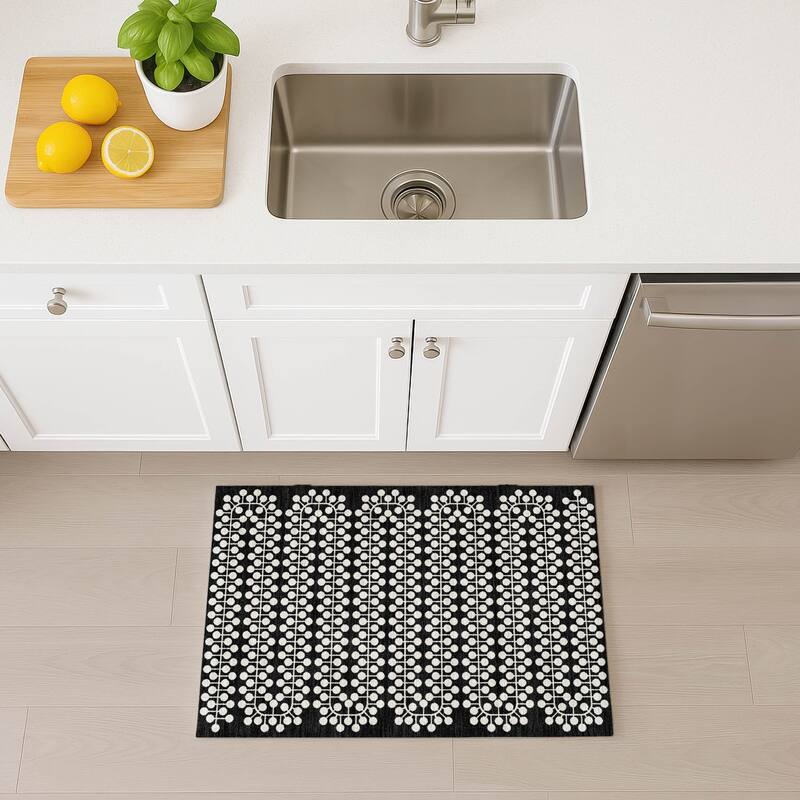 Machine Washable Indoor/ Outdoor Modern Ailey Chantille Rug