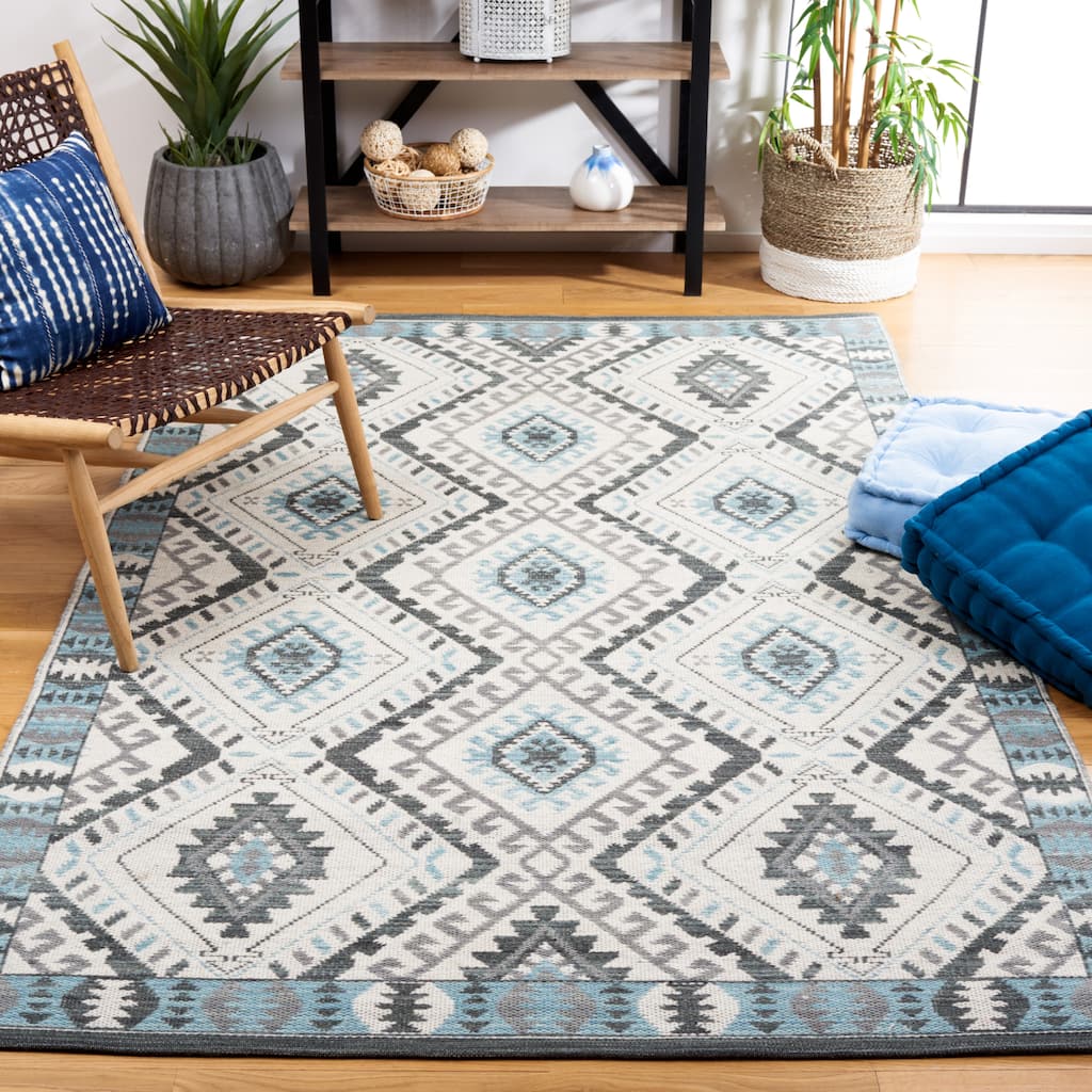 SAFAVIEH Handmade Kilim Yasuko Boho Tribal Wool Rug