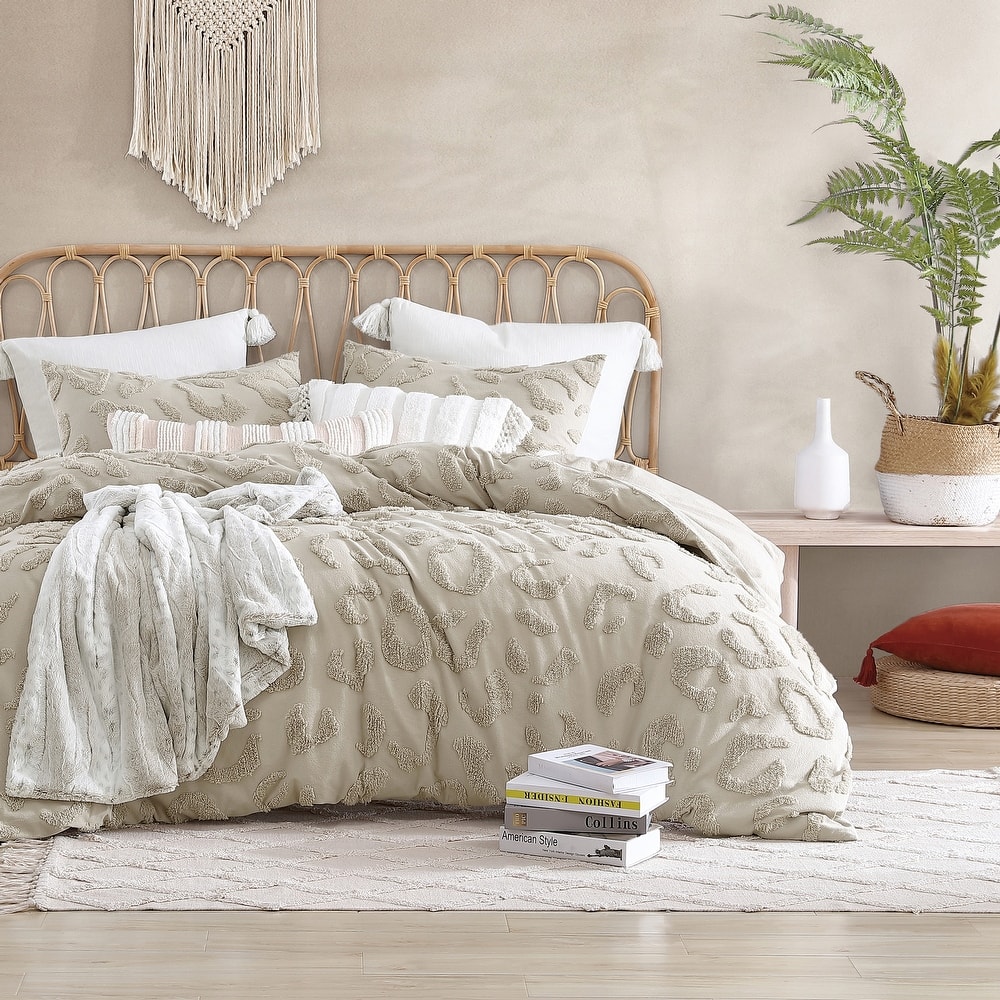 Peri Home Chenille Leopard Duvet Set
