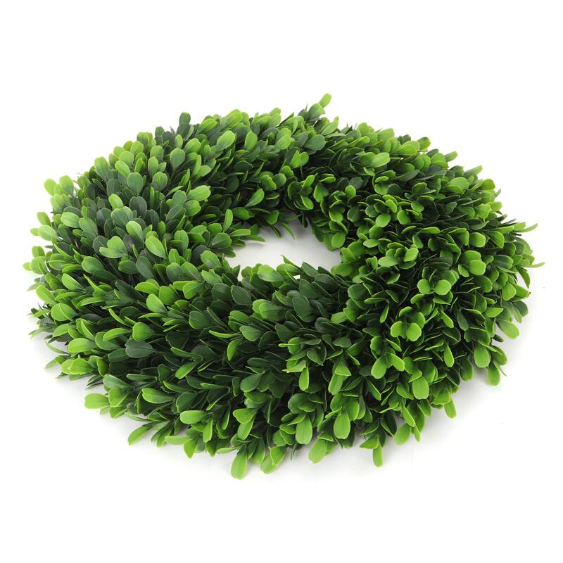Soft Touch Holly Wreath