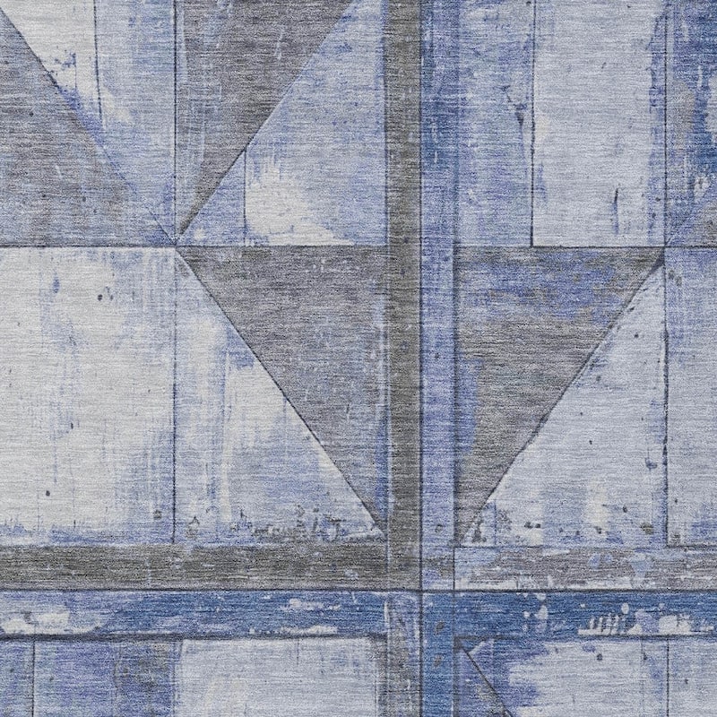 HomeRoots Geometric Transitional Rectangle Outdoor Rug