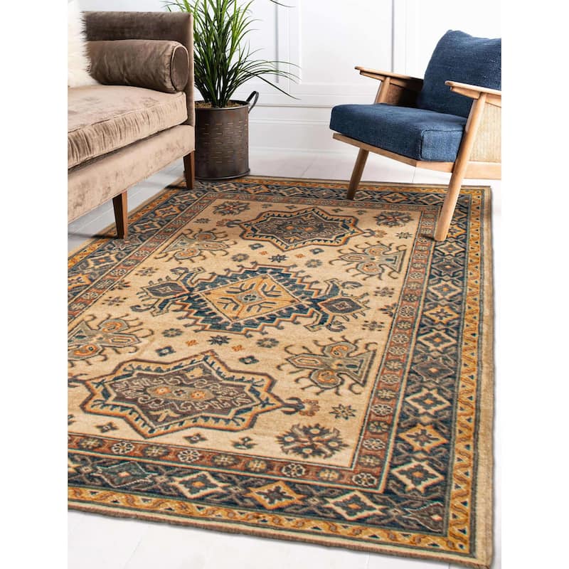 ECARPETGALLERY Hand-knotted Finest Ghazni Ivory Wool Rug - 4'0 x 5'11