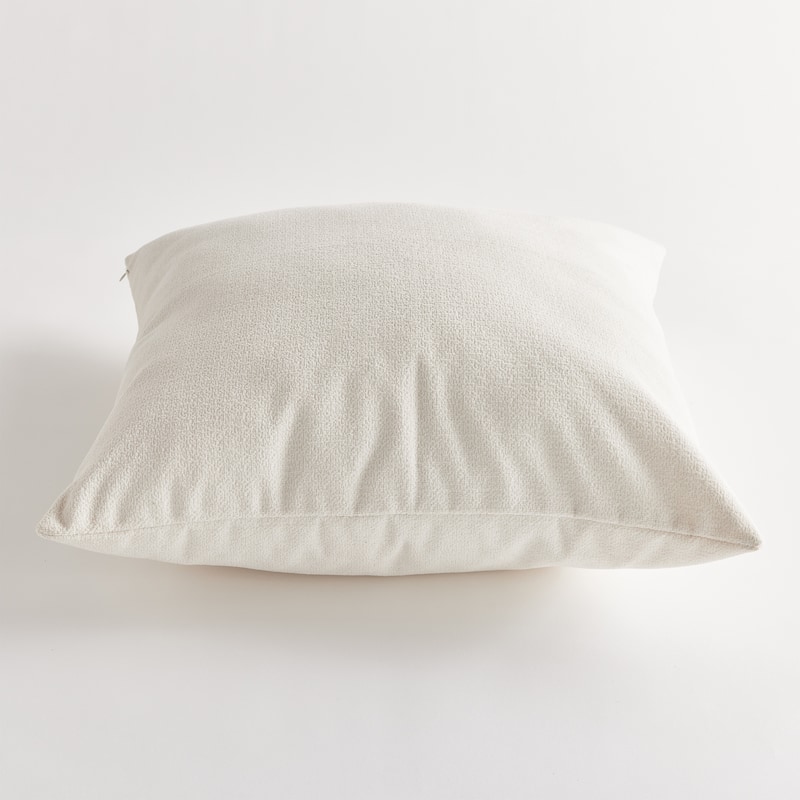 Indoor/Outdoor Accent Pillows