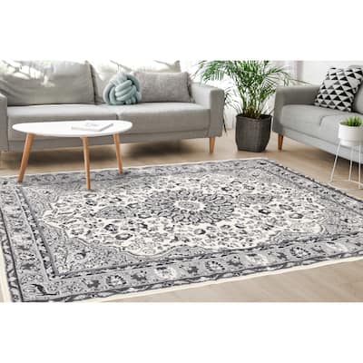 Florence Collection - Cream/Grey Traditional Border Rug - 4'7" x 6'7"