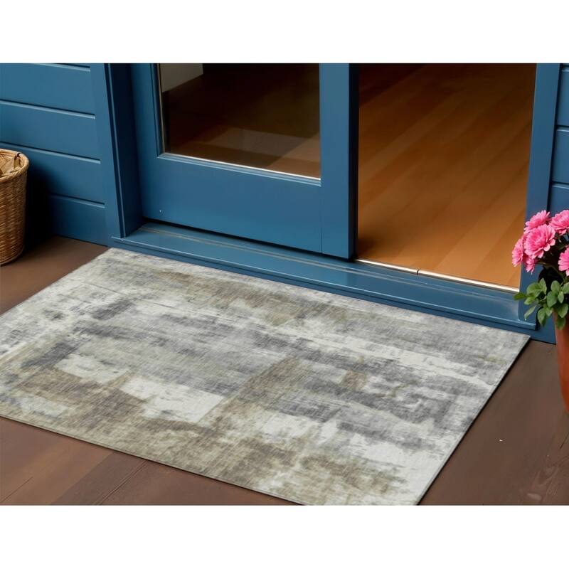 HomeRoots Abstract Transitional Rectangle Outdoor Rug - 3' x 5'