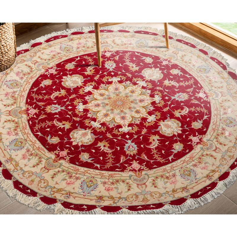 4'11''x4'11" Hand Knotted Medallion-Tabriz Round Red Wool Rug - 4' 11'' x 4' 11''-Round