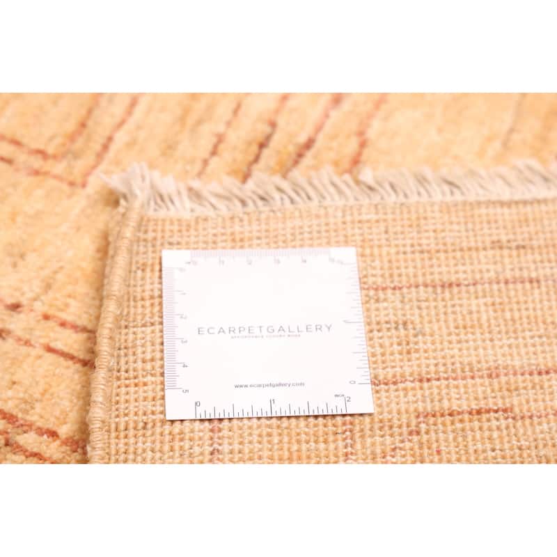 ECARPETGALLERY Hand-knotted Peshawar Ziegler Beige Wool Rug - 5'5 x 8'1