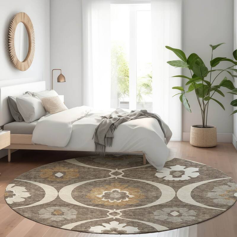Machine Washable Indoor/ Outdoor Chantille Floral Geo Rug