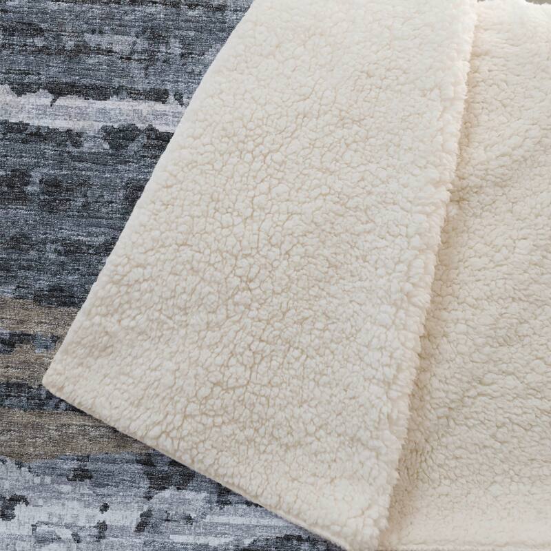 Premium Machine Washable ASB75 Ombre Stripes Sherpa Throw Blanket
