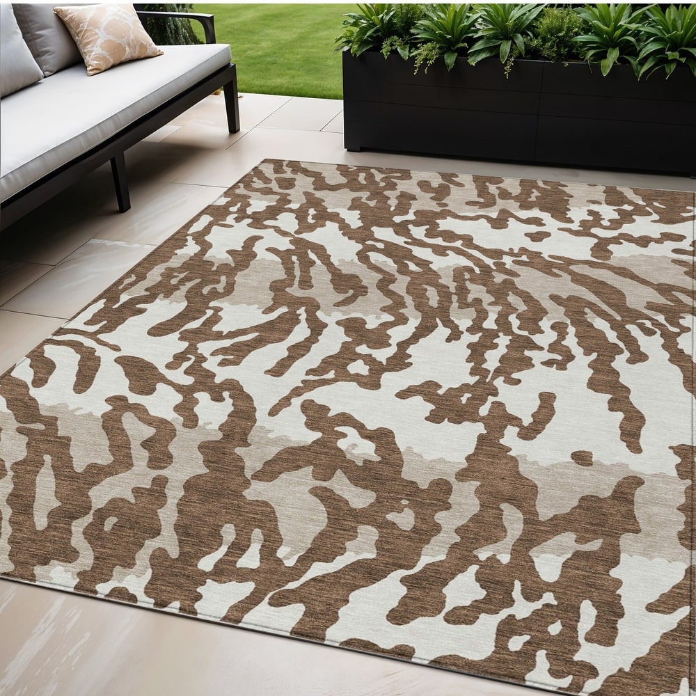 HomeRoots Animal Print Transitional Rectangle Outdoor Rug