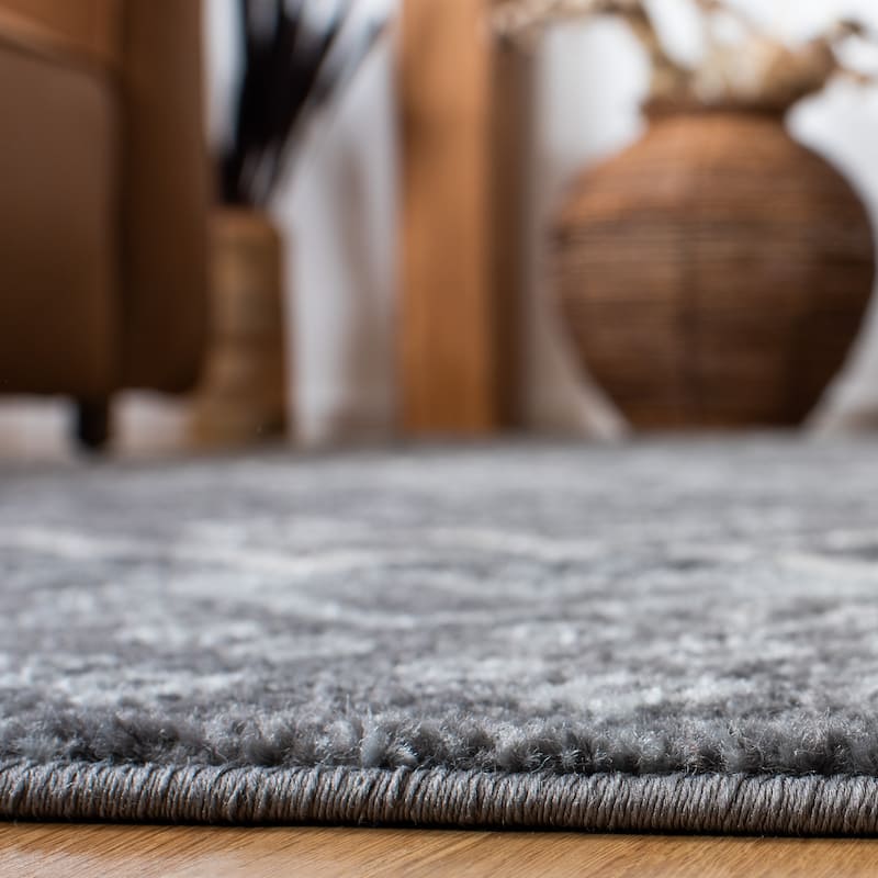SAFAVIEH Amsterdam Iskra Moroccan Boho Rug