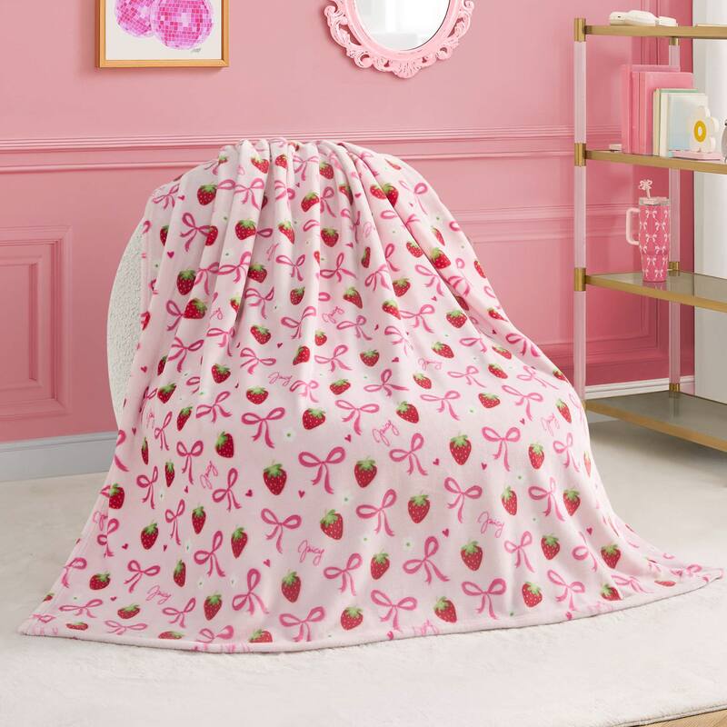 Juicy Couture 50"x70" Plush Kids Throw Blankets - 50" x 70" - Pink/Red