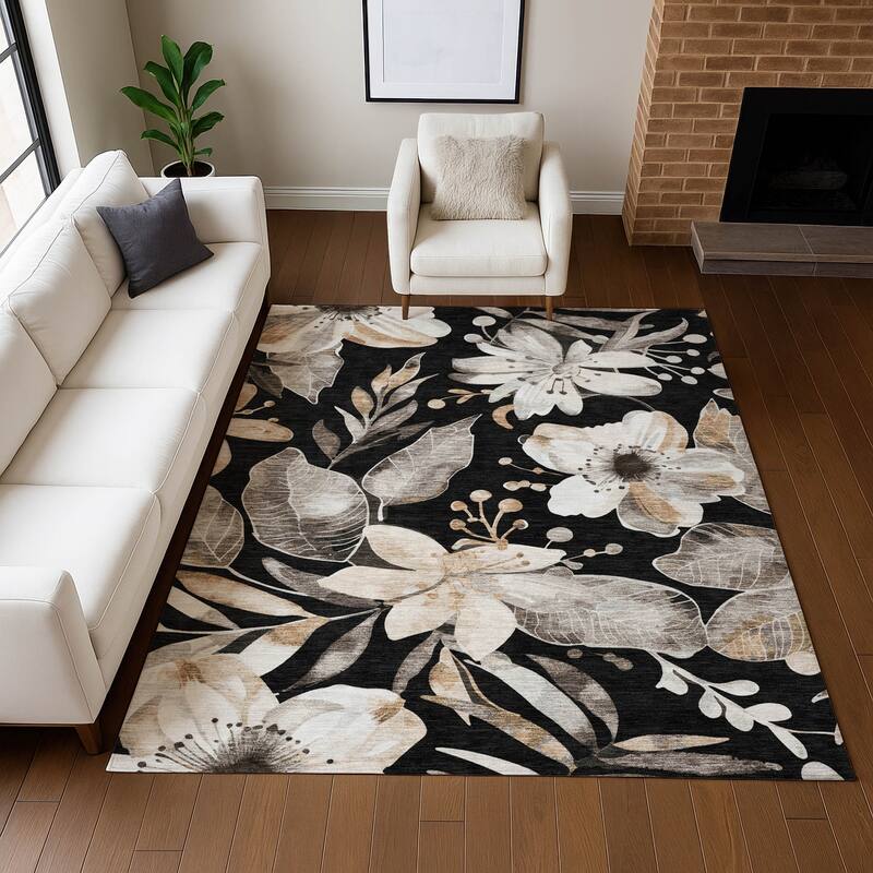 Machine Washable Indoor/ Outdoor Floral Chantille Rug