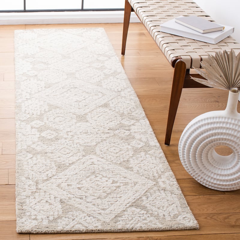 SAFAVIEH Handmade Metro Sigalit French Country Wool Rug - 2'3" x 8' Runner - Light Brown/Ivory