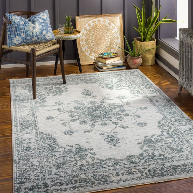 Livabliss Traditional Laila Medallion Area Rug - 2' x 2'11" - Teal