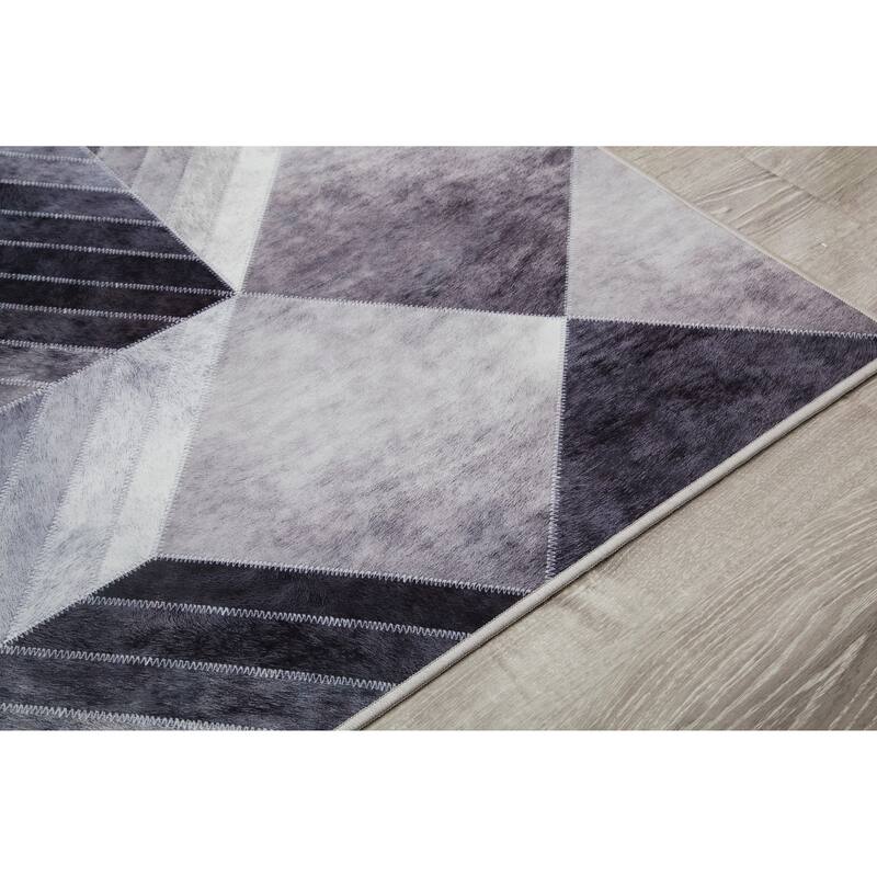 Capri Collection Patterned Faux Cowhide Printed Rug