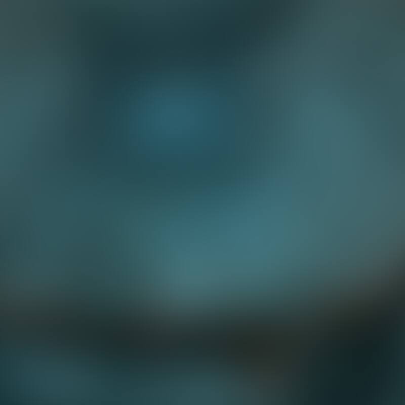 Sunnydaze 2-Tier Resting Birds Ceramic Outdoor Water Fountain - 27"