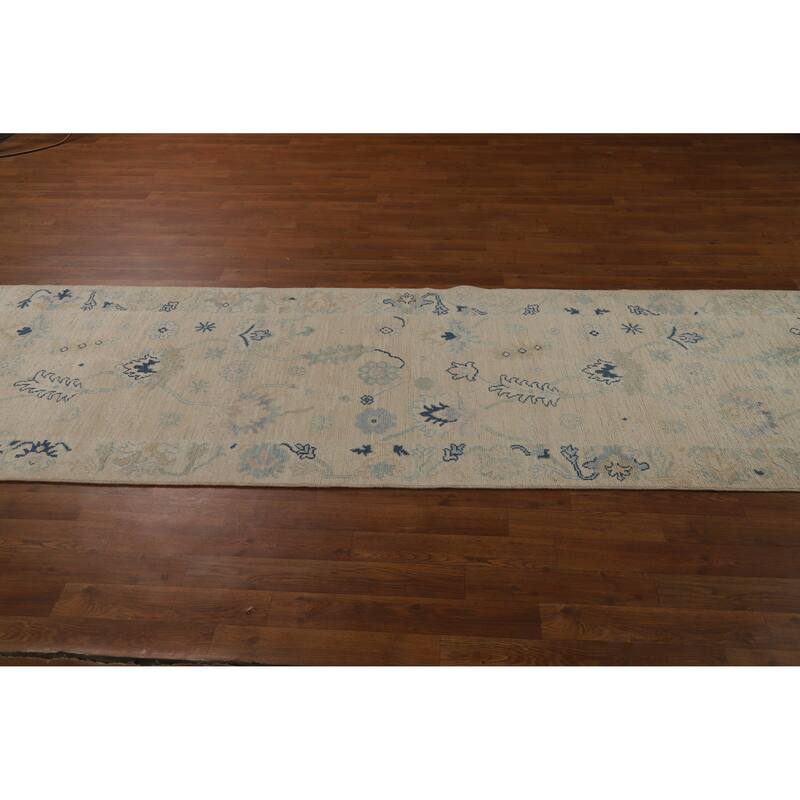 Hand Knotted Oriental 100% Wool Carpet Transitional All-Over Beige & Ivories Oushak Runner Rug - 9' 9'' X 3' 0''