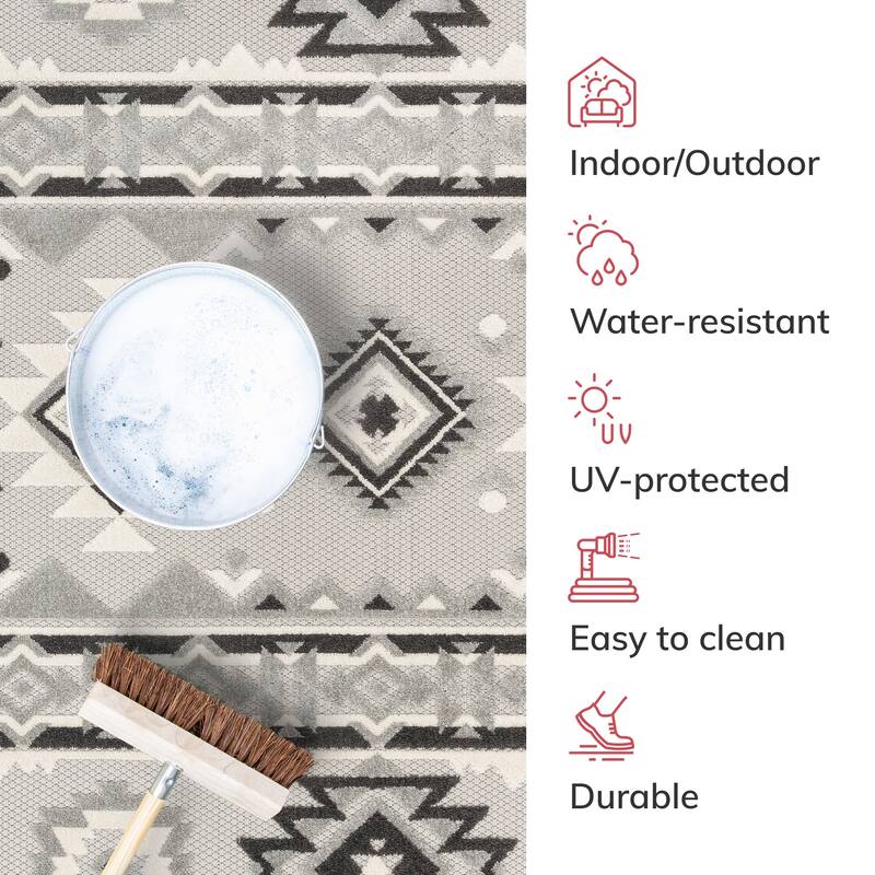 Well Woven Dorado Mamba Indoor Outdoor Southwestern Area Rug