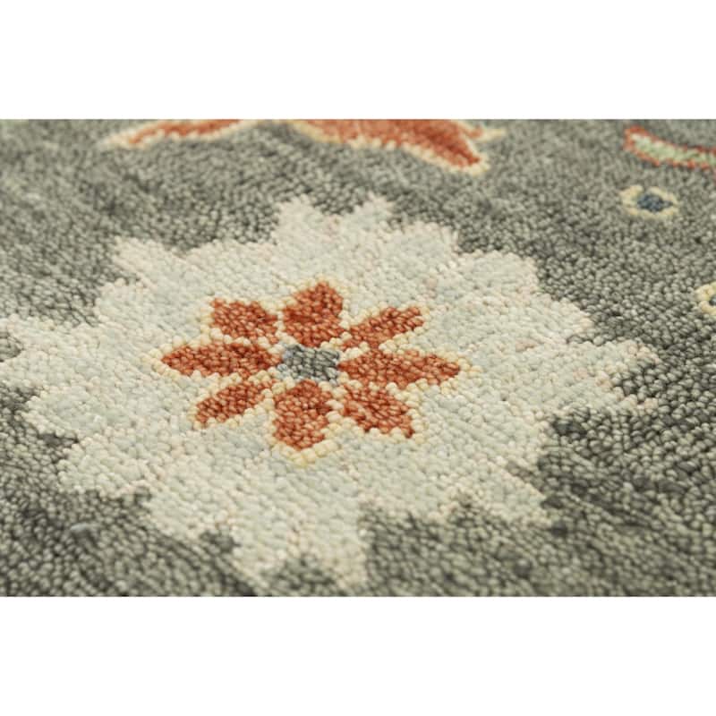 Alora Decor Muse Floral Persian-style Wool Hand-knotted Rug