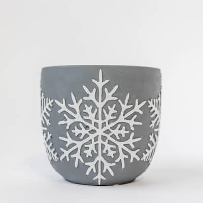 Gray With Snowflake Pattern Planter