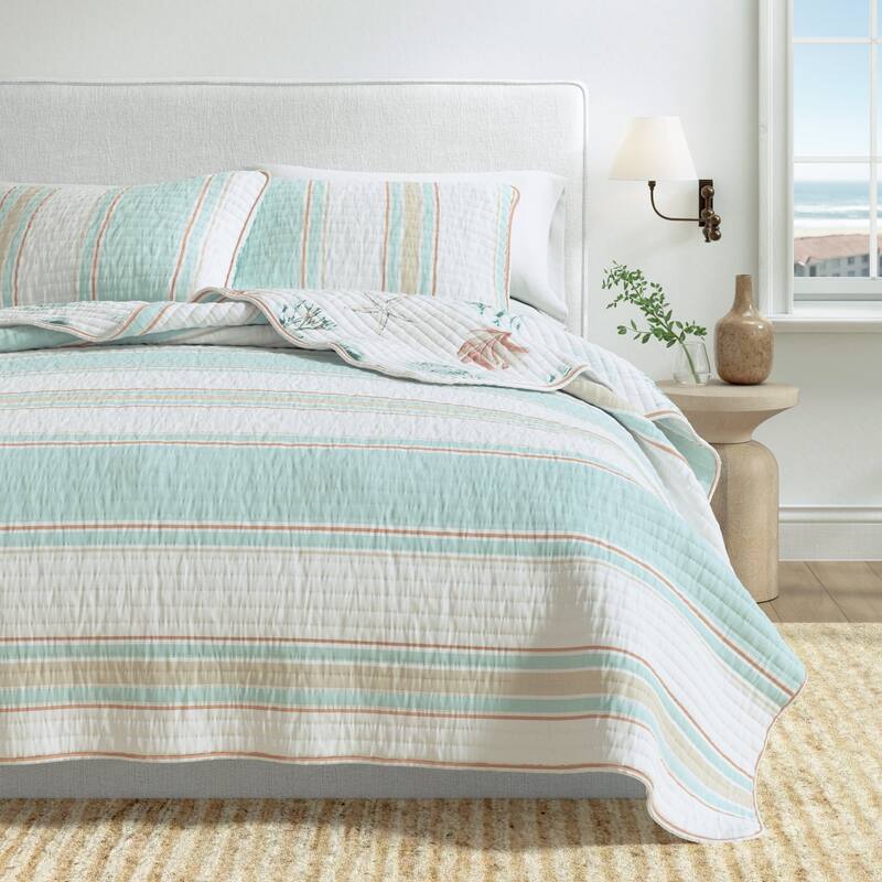 Linery & Co. Cotton Stitched Reversible Coastal 3 Piece Quilt and Sham Set