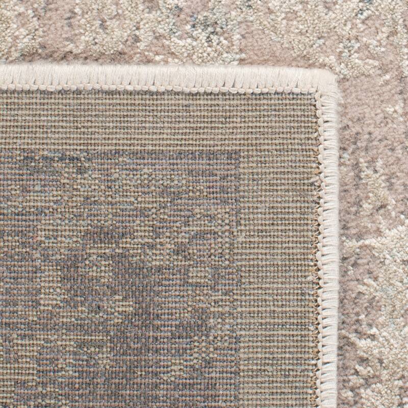 SAFAVIEH Noble Gunda Modern & Contemporary Oriental Polyester Rug
