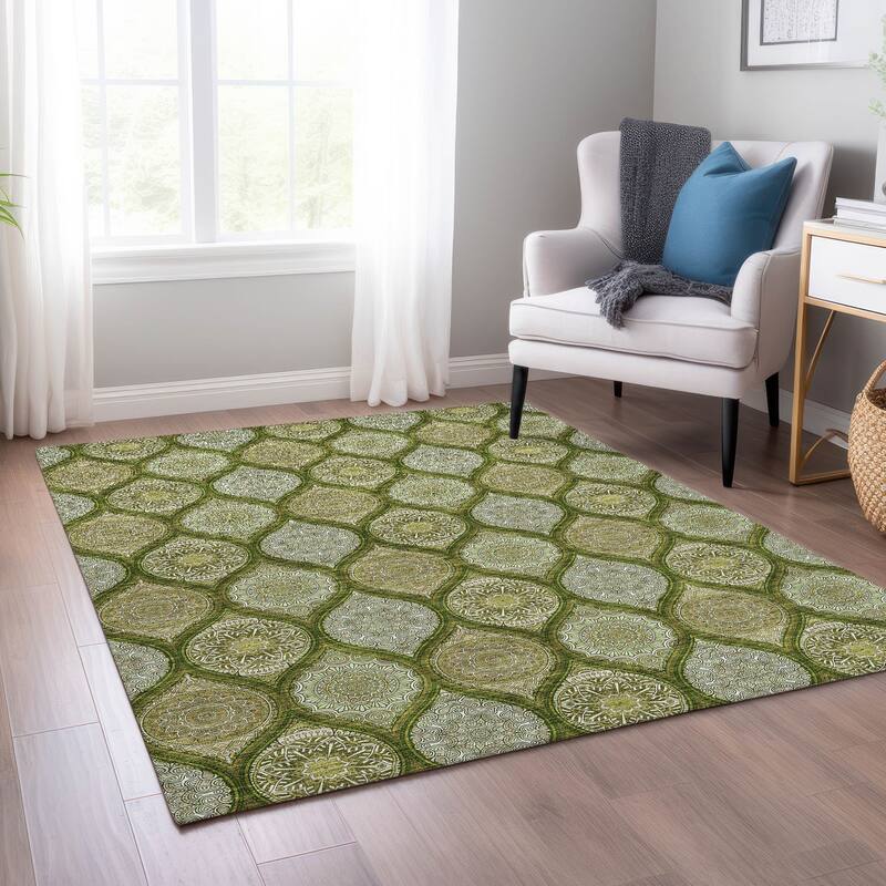 Machine Washable Indoor/ Outdoor Boho Mosaic Chantille Rug