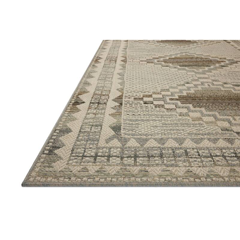 Alexander Home Saoirse Indoor/Outdoor Area Rug