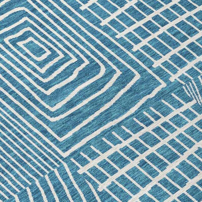 Machine Washable Indoor/ Outdoor Geo Patchwork Chantille Rug