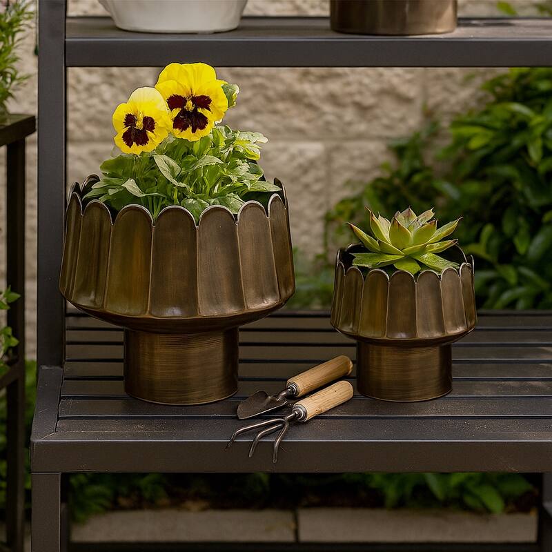 Metal Planter Scalloped Edge Design Decor (Set of 2) - 11", 8" Gold - 12" x 12" x 11"