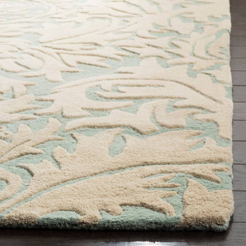 SAFAVIEH Handmade Soho Lauryn N.Z. Wool Rug