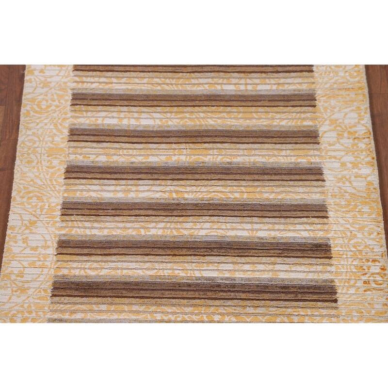 Striped / Abstract Oriental Accent Rug Handmade Wool Carpet - 2'9"x 4'9"