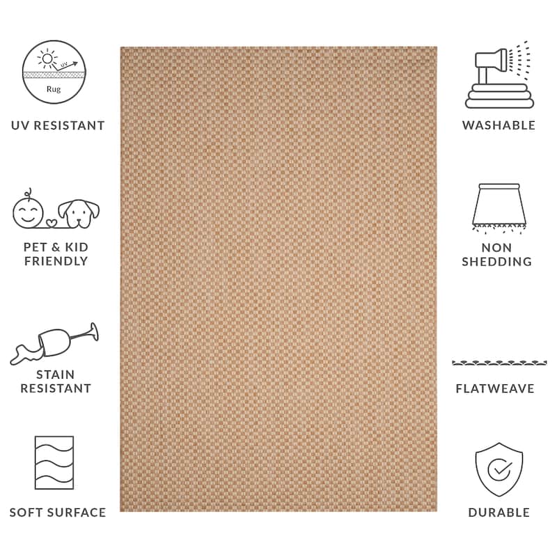 SAFAVIEH Courtyard Judi Indoor/ Outdoor Patio Backyard Rug