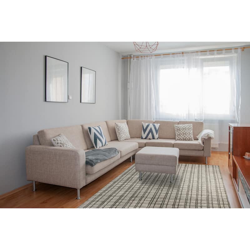 Silver Contemporary Geometric Thomas Area Rug - 5' x 8'