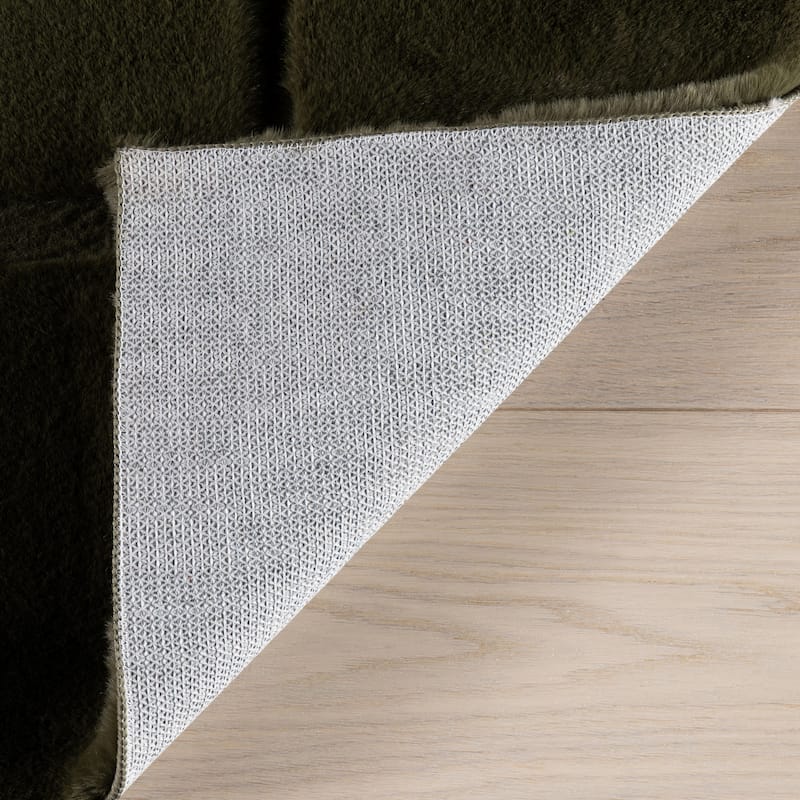 Nuloom Auralyn Solid Cloud Washable Area Rug