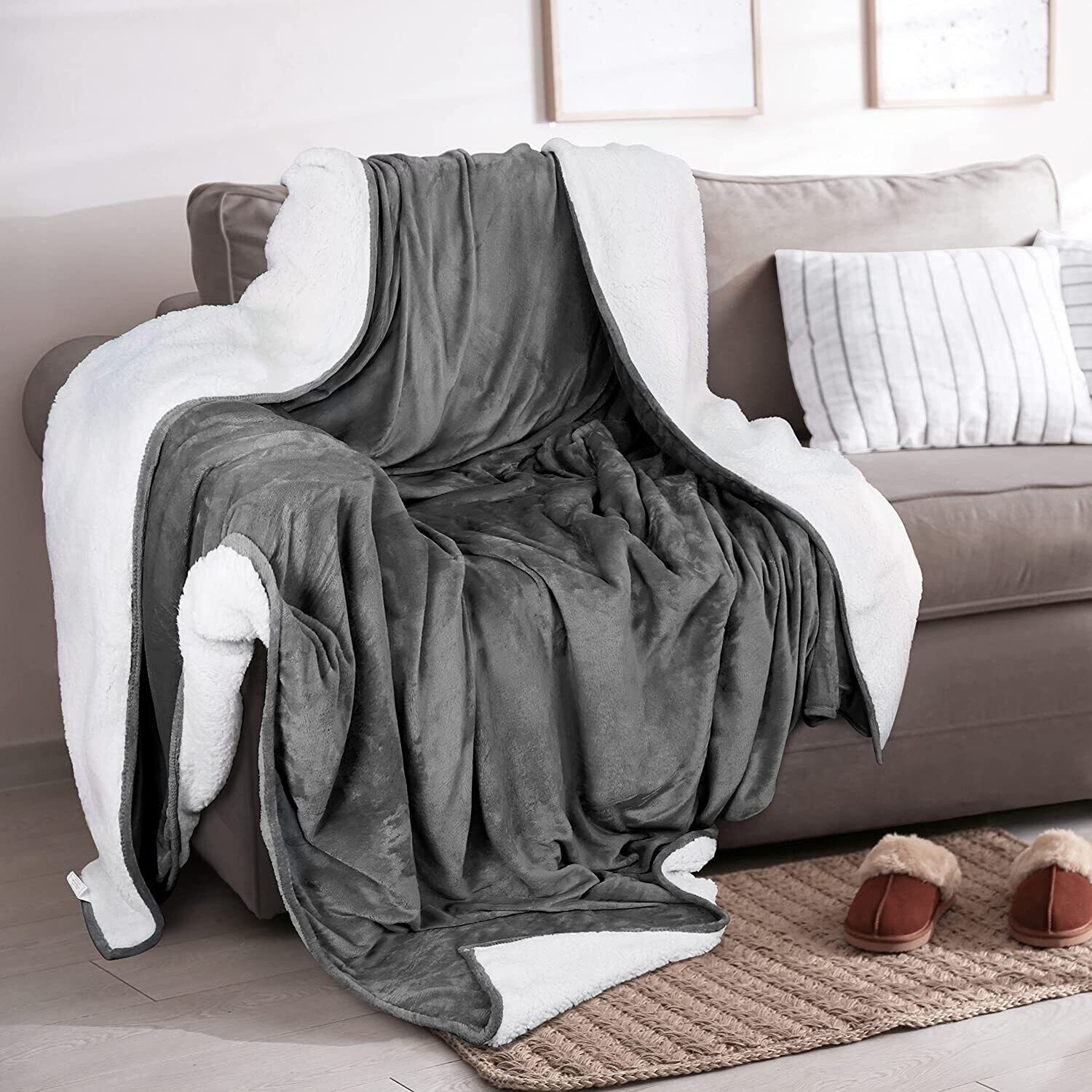 480GSM Sherpa Fleece Reversible Bed Blanket in Twin Size Plum