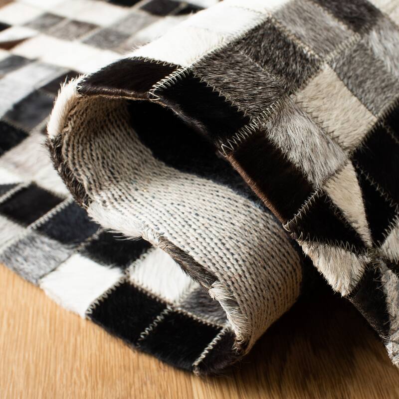 SAFAVIEH Handmade Studio Leather Destiny Modern Leather Rug