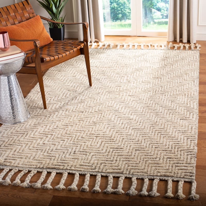 SAFAVIEH Hand-knotted Kenya Subka Southwestern Tribal Wool Rug - 9' x 12' - Ivory/Grey