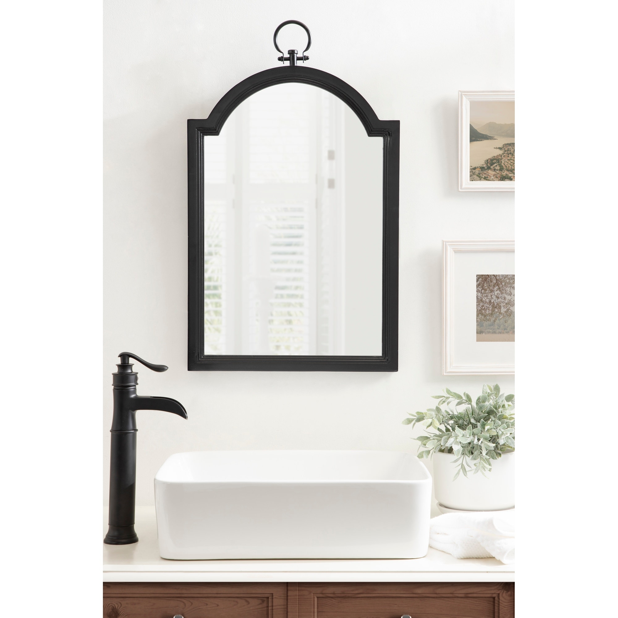 https://ak1.ostkcdn.com/images/products/is/images/direct/a375bf0b14cf2a11f9d182bd17051de830af3643/Kate-and-Laurel-Ohara-Arch-Wall-Mirror.jpg