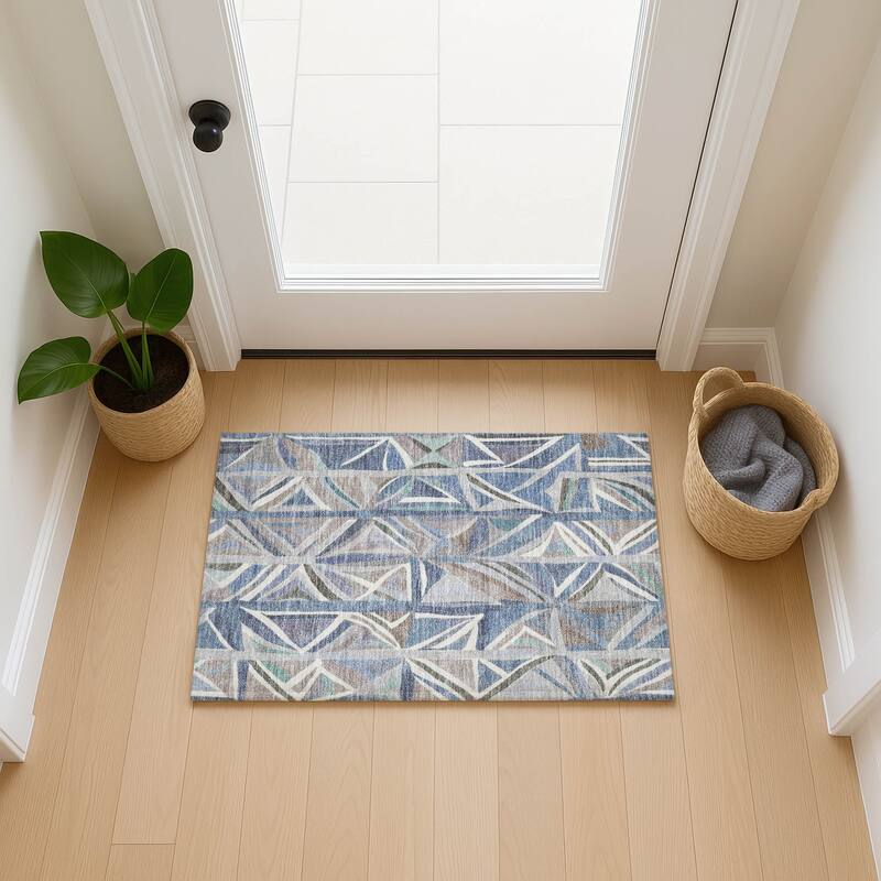 Machine Washable Indoor/ Outdoor Modern Mosaic Chantille Rug