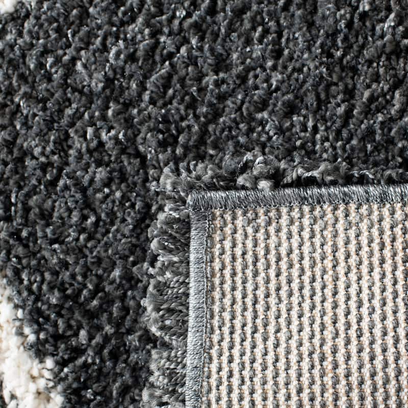 SAFAVIEH Hudson Shag Estella Diamond Trellis 2-inch Thick Rug