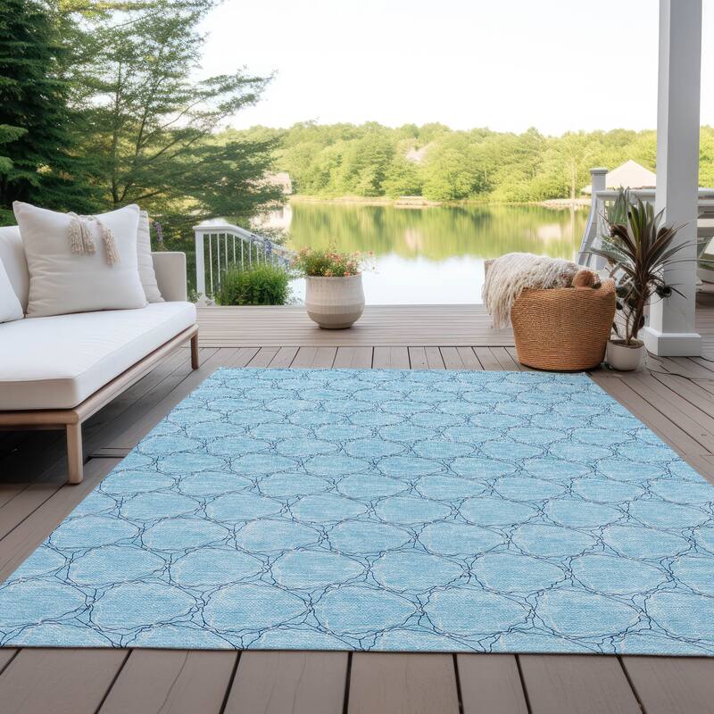 Machine Washable Indoor/ Outdoor Abstract Trellis Chantille Rug