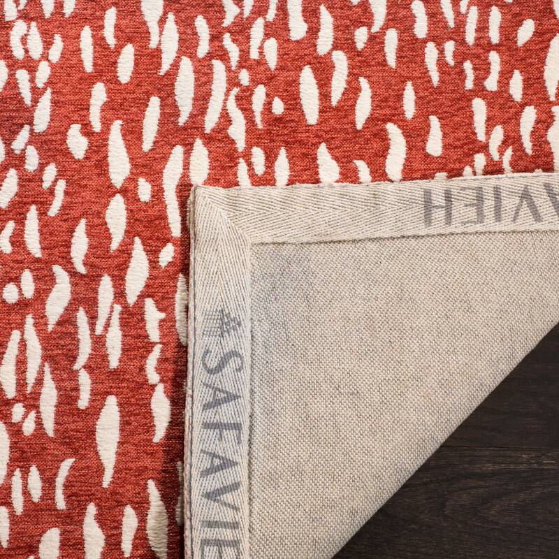 SAFAVIEH Handmade Marbella Goril Modern Polyester Rug