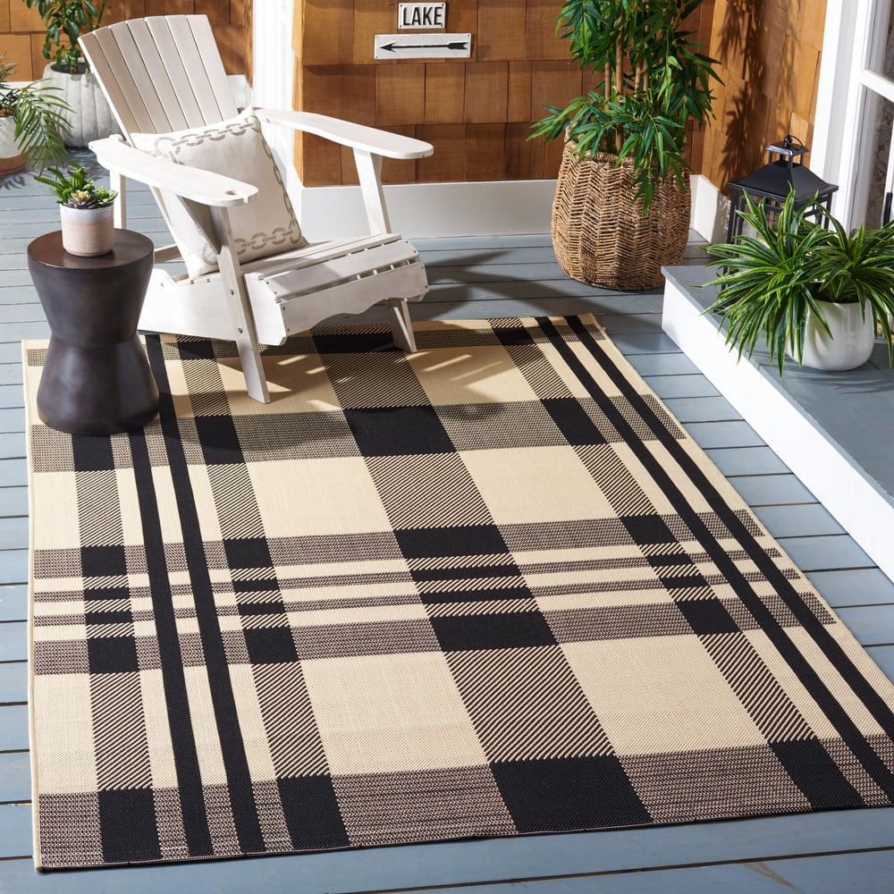 SAFAVIEH Courtyard Oriole Plaid Indoor/ Outdoor Waterproof Patio Backyard.