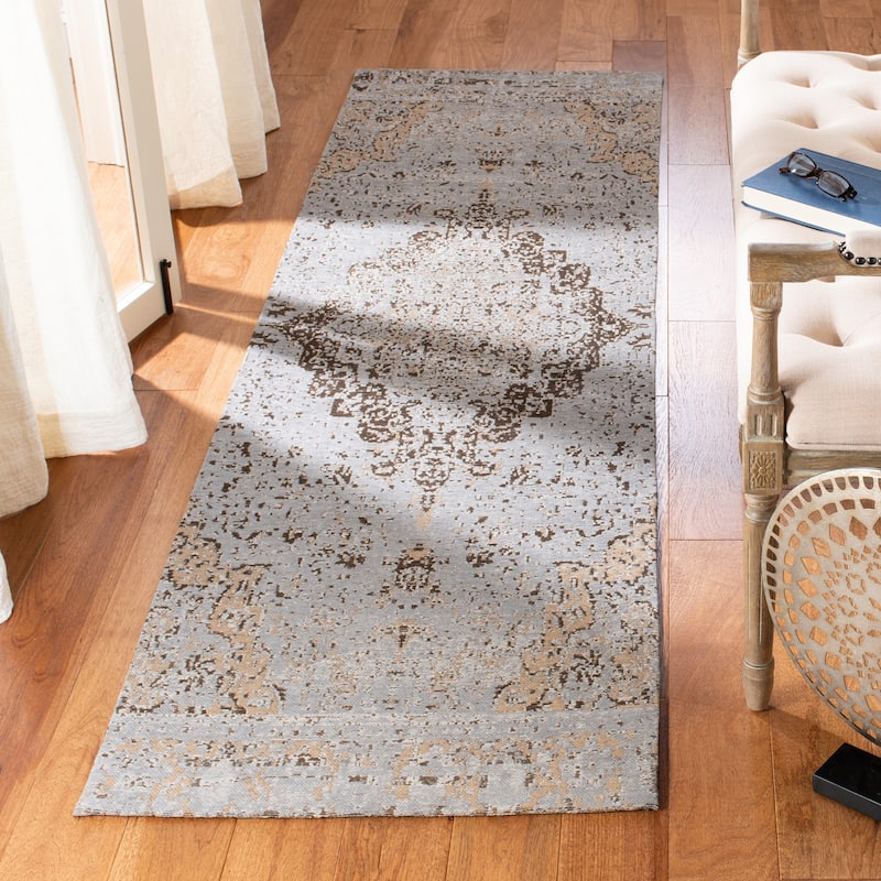 SAFAVIEH Classic Vintage Boho Gerit Oriental Cotton Rug - 2'3" x 8' Runner - Taupe
