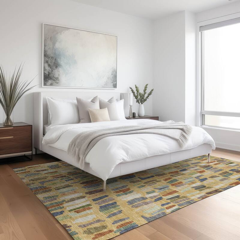 Machine Washable Indoor/ Outdoor Modern Mosaic Chantille Rug