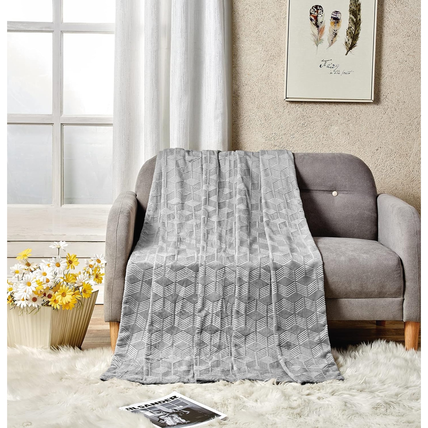 Ultra Plush by Decor More King Size Chevron Arrow Jacquard Microplush Blanket 102 x 90 Grey